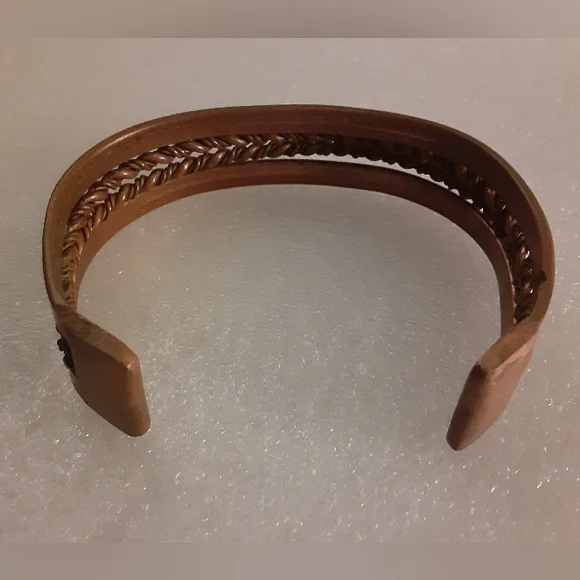 Copper Cuff Bracelet Heavy Vintage Copper Bracelet - Picture 2 of 3